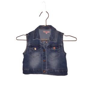 BCBG Girls medium wash Denim Button Down Vest Girl’s toddler 4T